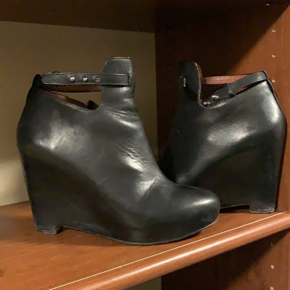 Elizabeth and James wedge booties